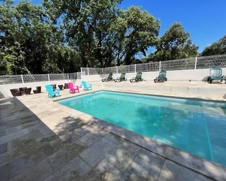 Domaine Du Berange Hotel Saint-Geniès-des-Mourgues Kültér fotó